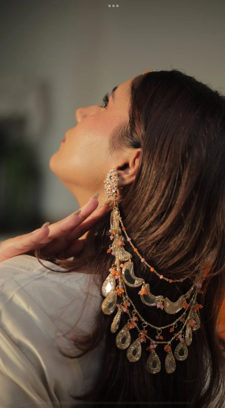 Mirror Set Earchain